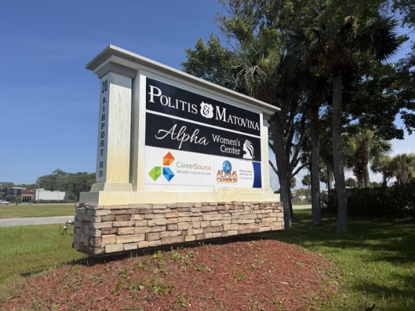 Alpha Women's Center Sign